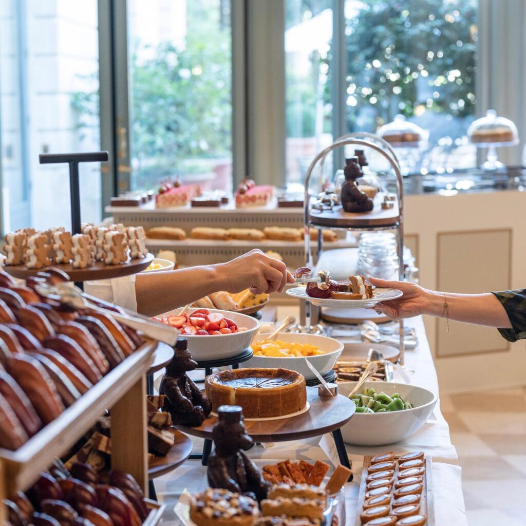 Brunch time in Parisian Palace